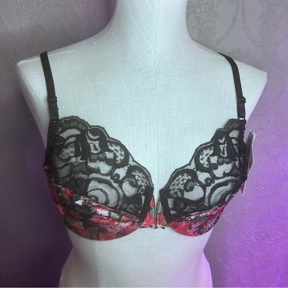 sopre Other - Floral Lace Underwire Bra - Black and Pink Sopre Bra 38C new nwt